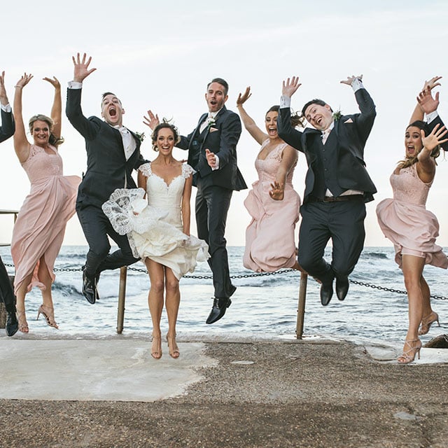 The best photo poses for an amazing wedding album - Marriage Meander